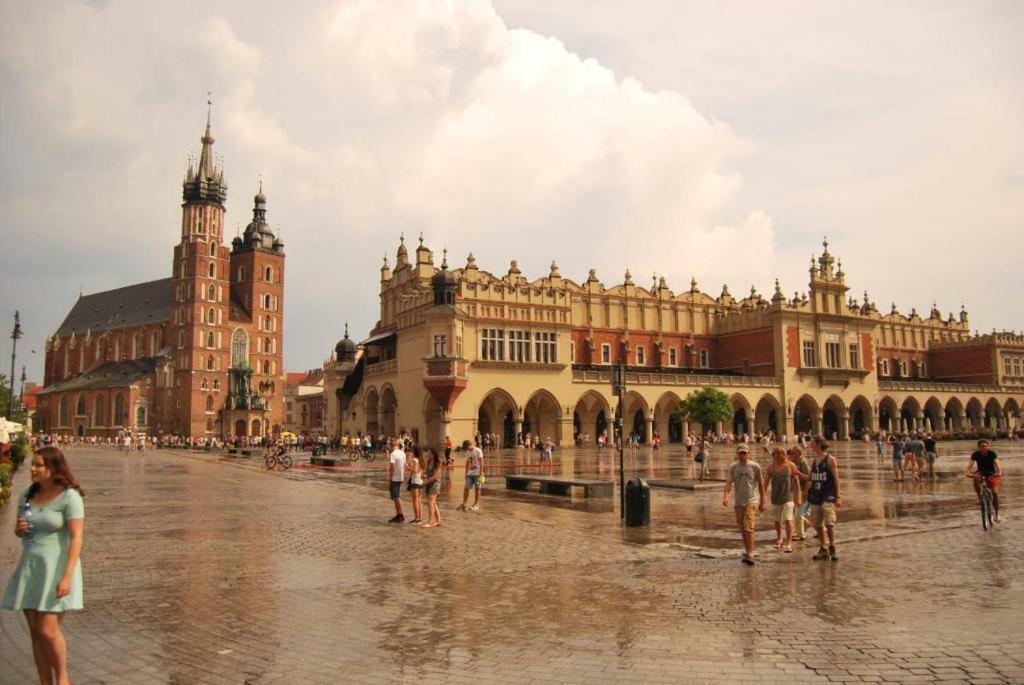 Art Pop In Cracow Apartman Krakkó Kültér fotó